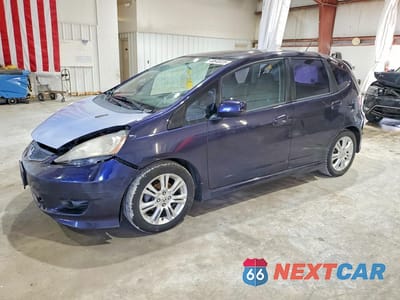 2010 HONDA FIT SPORT JHMGE8H47AC029385 - główne zdjęcie licytacji z USA - miniatura