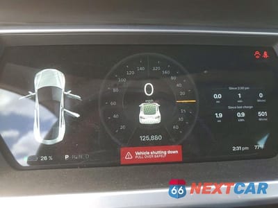 Zdjęcie 9 z 13 samochodu: 2013 TESLA MODEL S VIN:5YJSA1CN4DFP04115 - miniatura