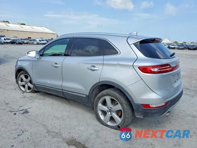 Drugie zdjęcie samochodu z przodu: 2017 LINCOLN MKC PREMIERE VIN:5LMCJ1C96HUL33844 - miniatura