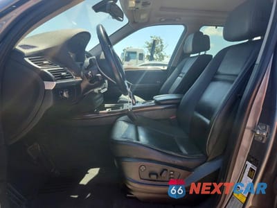 Zdjęcie 7 z 13 samochodu: 2010 BMW X5 XDRIVE30I VIN:5UXFE4C54AL385281 - miniatura