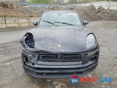 Piąte zdjęcie samochodu w środku: 2026 PORSCHE MACAN S VIN:WP1AG2A58TLB40353 - miniatura
