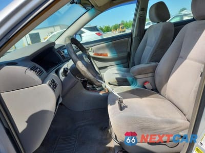 Zdjęcie 7 z 12 samochodu: 2005 TOYOTA COROLLA LE VIN:2T1BR30E45C476583 - miniatura