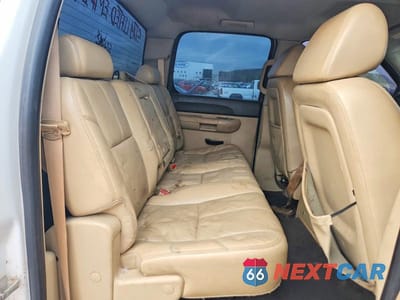 Zdjęcie 10 z 13 samochodu: 2008 GMC SIERRA K1500 VIN:3GTEK13J68G312745 - miniatura