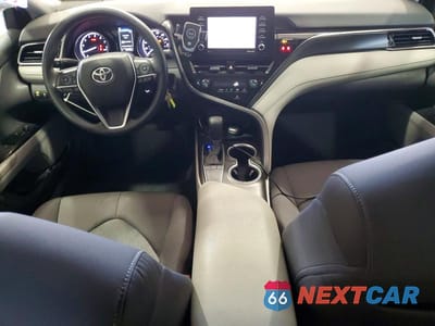 Zdjęcie 8 z 12 samochodu: 2024 TOYOTA CAMRY LE VIN:4T1C11AK1RU191770 - miniatura