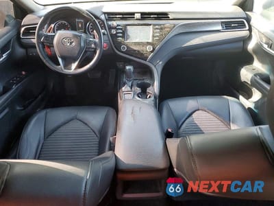 Zdjęcie 8 z 12 samochodu: 2018 TOYOTA CAMRY SE VIN:4T1B11HK4JU518913 - miniatura