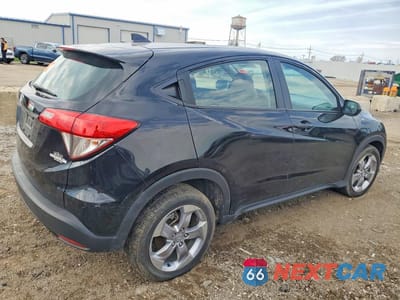 Trzecie zdjęcie samochodu z tyłu: 2022 HONDA HR-V LX VIN:3CZRU6H31NM709127 - miniatura