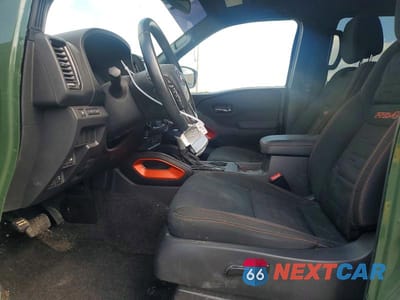 Zdjęcie 7 z 13 samochodu: 2022 NISSAN FRONTIER PRO-4X VIN:1N6ED1EK2NN646688 - miniatura