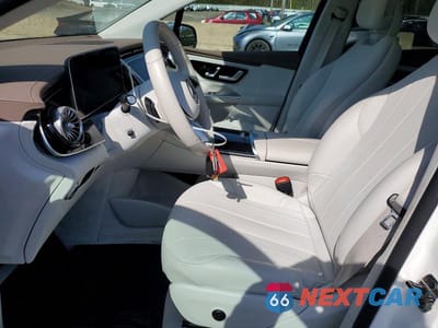 Zdjęcie 7 z 13 samochodu: 2025 MERCEDES-BENZ EQE SUV 350 4MATIC VIN:4JGGM1CB8SA059196 - miniatura