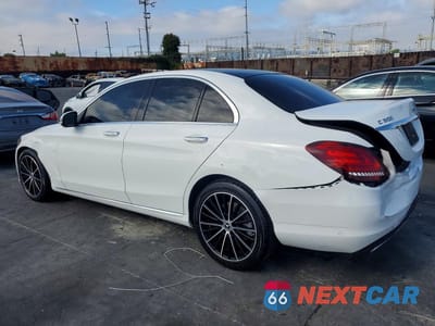 Drugie zdjęcie samochodu z przodu: 2021 MERCEDES-BENZ C 300 VIN:W1KWF8DB5MR623673 - miniatura