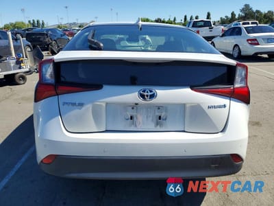Zdjęcie 6 z 12 samochodu: 2021 TOYOTA PRIUS LE VIN:JTDKAMFU6M3132417 - miniatura