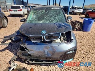 Piąte zdjęcie samochodu w środku: 2018 BMW I3 S REX VIN:WBY7Z8C51JVB86941 - miniatura