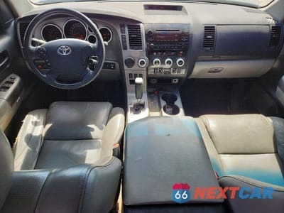 Zdjęcie 8 z 13 samochodu: 2013 TOYOTA SEQUOIA SR5 VIN:5TDZY5G14DS049023 - miniatura