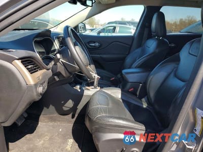Zdjęcie 7 z 12 samochodu: 2016 JEEP CHEROKEE LIMITED VIN:1C4PJMDB8GW120134 - miniatura