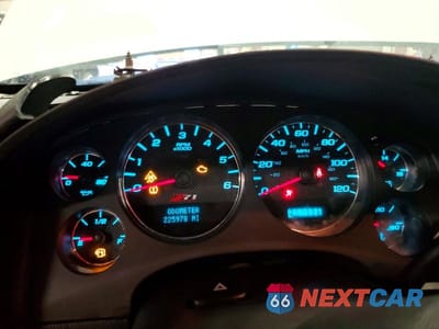 Zdjęcie 9 z 13 samochodu: 2008 CHEVROLET SUBURBAN K1500 LS VIN:3GNFK16348G252022 - miniatura