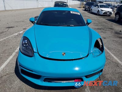 Piąte zdjęcie samochodu w środku: 2018 PORSCHE CAYMAN S VIN:WP0AB2A85JK278655 - miniatura