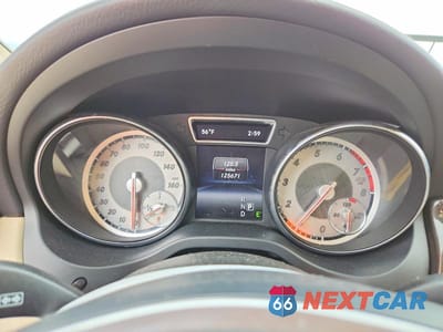 Zdjęcie 9 z 13 samochodu: 2015 MERCEDES-BENZ GLA 250 4MATIC VIN:WDCTG4GB3FJ078910 - miniatura