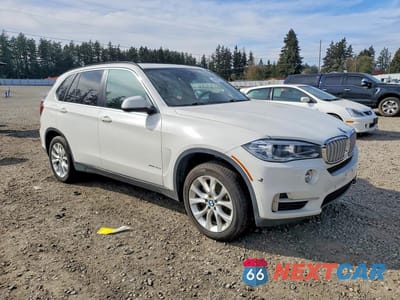 Czwarte zdjęcie samochodu z boku: 2016 BMW X5 XDR40E VIN:5UXKT0C54G0S77895 - miniatura
