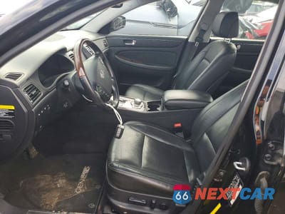 Zdjęcie 7 z 12 samochodu: 2011 HYUNDAI GENESIS 4.6L VIN:KMHGC4DF2BU133720 - miniatura