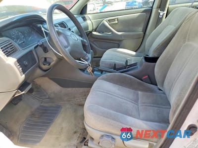 Zdjęcie 7 z 11 samochodu: 1997 TOYOTA CAMRY LE VIN:4T1BG22K0VU802090 - miniatura
