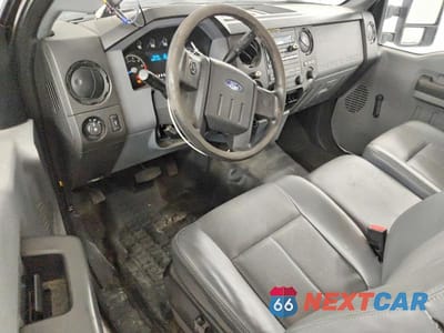 Zdjęcie 8 z 11 samochodu: 2015 FORD F350 SUPER DUTY VIN:1FTBF3A6XFEA66062 - miniatura