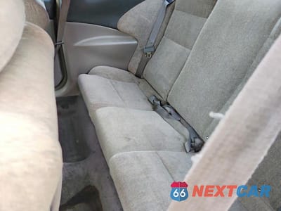 Zdjęcie 10 z 12 samochodu: 2002 OLDSMOBILE ALERO GX VIN:1G3NK12F22C230194 - miniatura