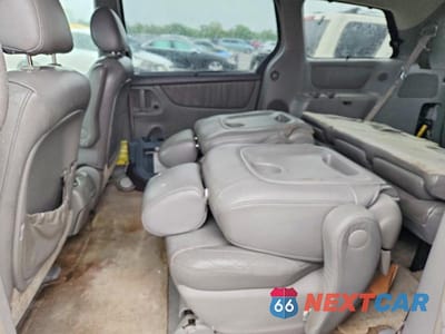Zdjęcie 11 z 13 samochodu: 2005 TOYOTA SIENNA XLE 7 PASSENGER VIN:5TDZA22C25S268656 - miniatura