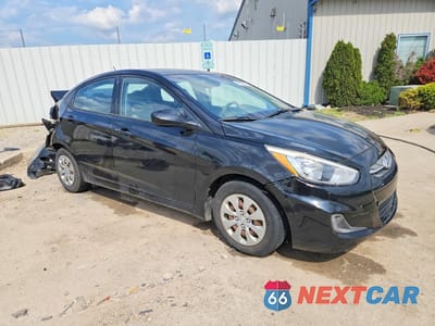 Czwarte zdjęcie samochodu z boku: 2016 HYUNDAI ACCENT SE VIN:KMHCT4AE3GU142461 - miniatura