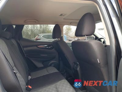 Zdjęcie 11 z 13 samochodu: 2018 NISSAN QASHQAI S VIN:JN1BJ1CP2JW158040 - miniatura