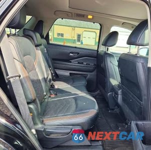 Zdjęcie 10 z 12 samochodu: 2023 NISSAN PATHFINDER PLATINUM VIN:5N1DR3DJ3PC250610 - miniatura
