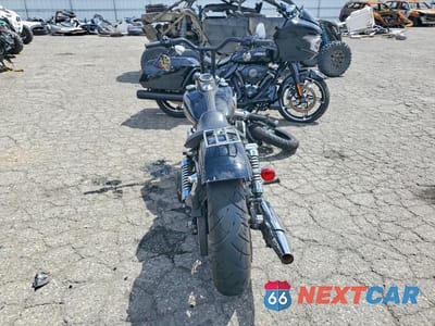 Czwarte zdjęcie samochodu z boku: 2016 HARLEY-DAVIDSON FXDB DYNA STREET BOB VIN:1HD1GXM36GC313882 - miniatura