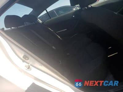 Zdjęcie 10 z 12 samochodu: 2016 KIA FORTE LX VIN:KNAFK4A66G5604211 - miniatura