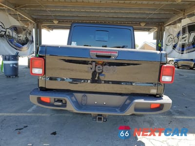 Zdjęcie 6 z 12 samochodu: 2023 JEEP GLADIATOR SPORT VIN:1C6HJTAG6PL529482 - miniatura