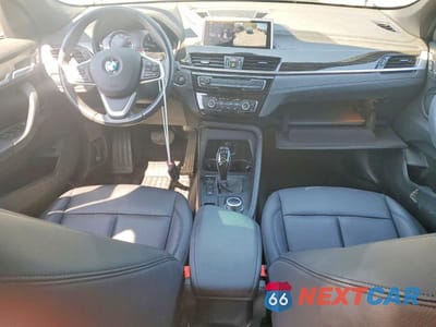 Zdjęcie 8 z 13 samochodu: 2021 BMW X1 XDRIVE28I VIN:WBXJG9C05M5T59131 - miniatura