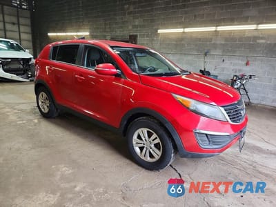 Czwarte zdjęcie samochodu z boku: 2011 KIA SPORTAGE LX VIN:KNDPB3A20B7061420 - miniatura