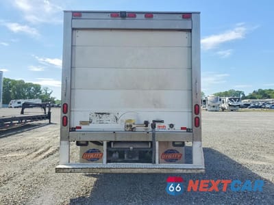 Zdjęcie 6 z 13 samochodu: 2016 ISUZU NQR REFRIGERATED BOX TRUCK VIN:JALE5W160G7901804 - miniatura