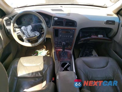 Zdjęcie 8 z 12 samochodu: 2005 VOLVO XC70 VIN:YV1SZ592851199360 - miniatura