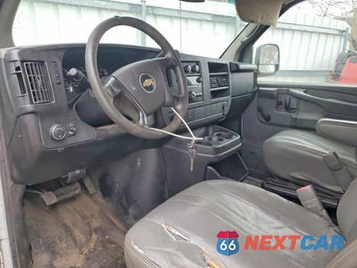 Zdjęcie 8 z 13 samochodu: 2011 CHEV EXPRESS G2500 VIN:1GCWGFFA2B1141772 - miniatura