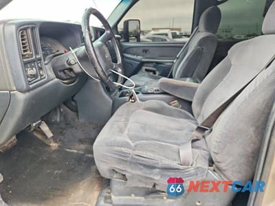 Zdjęcie 7 z 12 samochodu: 2001 CHEVROLET SILVERADO C2500 HEAVY DUTY VIN:1GCHC23G51F121006 - miniatura