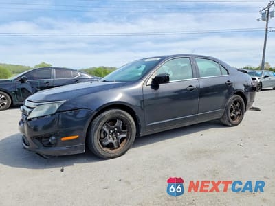 2010 FORD FUSION SE 3FAHP0HA4AR133735 - główne zdjęcie licytacji z USA - miniatura