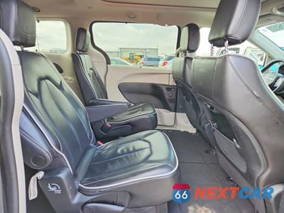 Zdjęcie 11 z 12 samochodu: 2023 CHRYSLER PACIFICA LIMITED VIN:2C4RC1GG3PR597250 - miniatura