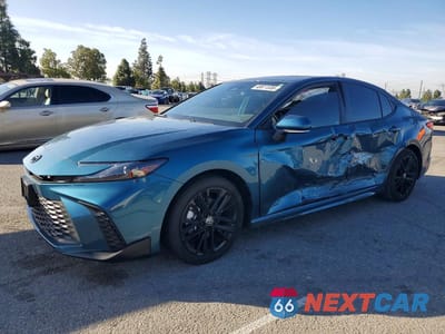 2025 TOYOTA CAMRY SE 4T1DAACKXSU083266 - główne zdjęcie licytacji z USA - miniatura