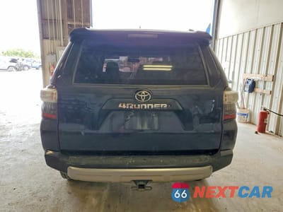 Zdjęcie 6 z 14 samochodu: 2016 TOYOTA 4RUNNER TRAIL PREMIUM VIN:JTEBU5JR0G5276940 - miniatura