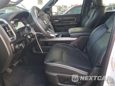 Zdjęcie 7 z 12 samochodu: 2024 RAM 2500 LARAMIE VIN:3C6UR5FL0RG226688 - miniatura