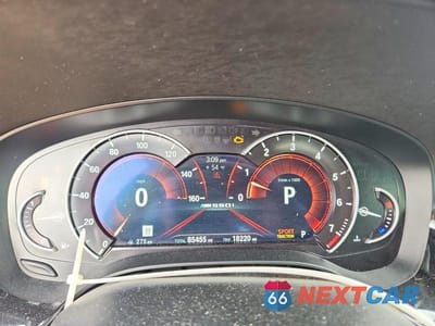 Zdjęcie 9 z 12 samochodu: 2018 BMW M550XI VIN:WBAJB9C50JB049454 - miniatura