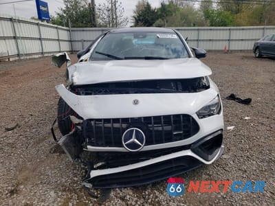 Piąte zdjęcie samochodu w środku: 2022 MERCEDES-BENZ CLA 45 AMG VIN:W1K5J5DBXNN291439 - miniatura