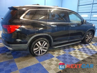 Trzecie zdjęcie samochodu z tyłu: 2016 HONDA PILOT ELITE VIN:5FNYF6H00GB075821 - miniatura