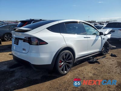Trzecie zdjęcie samochodu z tyłu: 2025 TESLA MODEL X VIN:7SAXCBE63SF465376 - miniatura