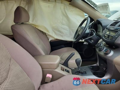 Zdjęcie 7 z 12 samochodu: 2007 TOYOTA RAV4 BASE VIN:JTMBK33V576013975 - miniatura