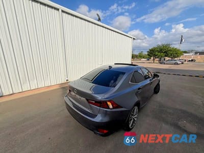 Czwarte zdjęcie samochodu z boku: 2014 LEXUS IS 250 BASE VIN:JTHBF1D29E5011886 - miniatura