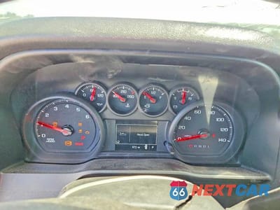 Zdjęcie 9 z 13 samochodu: 2020 CHEVROLET SILVERADO C1500 VIN:3GCNWAEFXLG442730 - miniatura